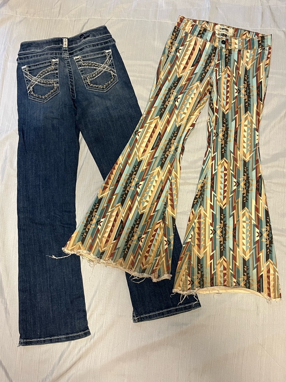 Girls Western Denim Bundle Ariat Bootcut Rock & Roll Aztec Bell Bottom Jeans 10